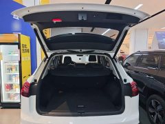 Volkswagen Taos 330TSI FWD Luxury Smart Connect Edition - ფოტო 18