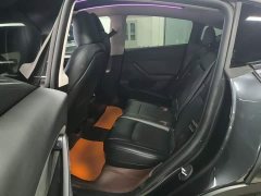 Tesla Model Y Rear-Wheel Drive - ფოტო 16