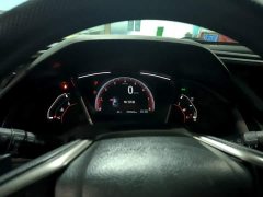 Honda Civic 2021 Hatchback 220 Turbo CVT Trendy Control - ფოტო 11