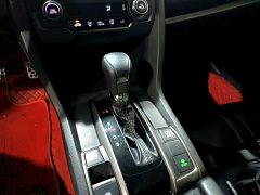 Honda Civic 2021 Hatchback 220 Turbo CVT Trendy Control - ფოტო 13