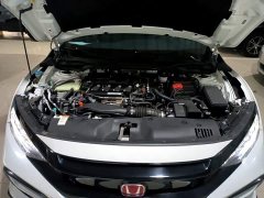 Honda Civic 2021 Hatchback 220 Turbo CVT Trendy Control - ფოტო 19