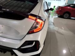 Honda Civic 2021 Hatchback 220 Turbo CVT Trendy Control - ფოტო 7