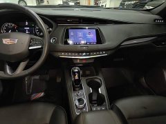 Cadillac XT4 28T FWD Technology - ფოტო 12