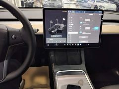 Tesla Model Y Long Range All-Wheel Drive 3D7 - ფოტო 9