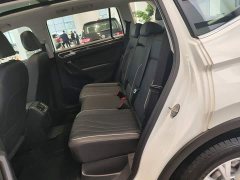 Volkswagen Tiguan L Outstanding Edition 300TSI Automatic FWD Dragon Ascendant Version - ფოტო 16