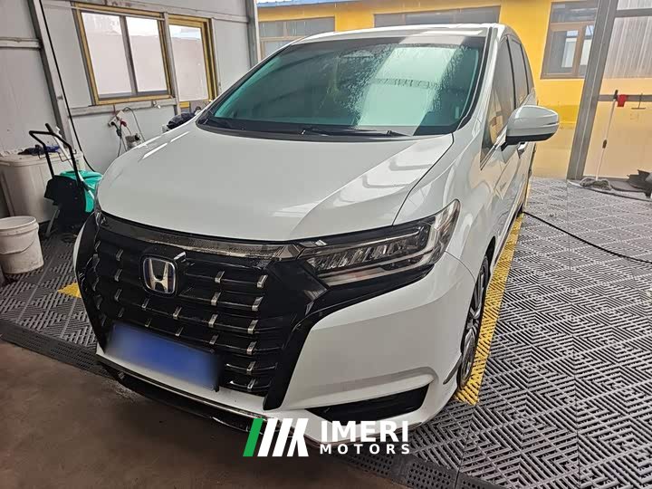 Honda Odyssey 2.0L e:HEV Luxury - ავტომობილი ჩინეთიდან