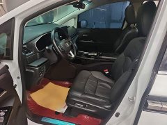 Honda Odyssey 2.0L e:HEV Luxury - ფოტო 10