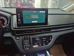 Honda Odyssey 2.0L e:HEV Luxury - ფოტო 5