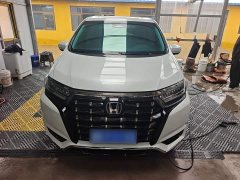 Honda Odyssey 2.0L e:HEV Luxury - ფოტო 6