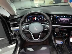 Volkswagen Passat 330TSI Elite - ფოტო 10