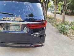 Honda Odyssey 2.0L e:HEV Sharp Smart Edition - ფოტო 7