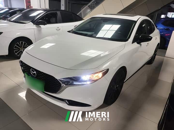 Mazda3 Angkesaila 2.0L Automatic Elegant Edition