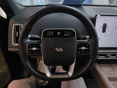 Li Auto L8 Ultra Smart Refresh Edition - ფოტო 10