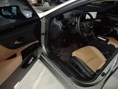 Lexus ES 2023 200 Excellence Edition - ფოტო 15