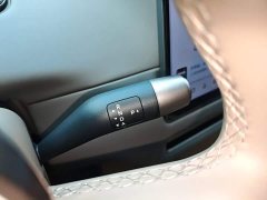 Li Auto i6 2025 Four-Wheel Drive Standard Edition - ფოტო 13