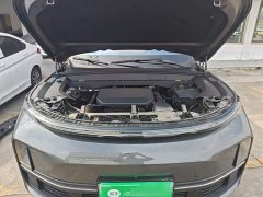 Li Auto Ideal L8 Air - ფოტო 19