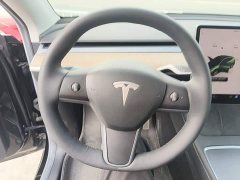 Tesla Model Y Rear-Wheel Drive - ფოტო 10