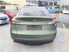 Tesla Model Y Rear-Wheel Drive - ფოტო 5