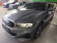 BMW i3 eDrive 35 L - ფოტო 1