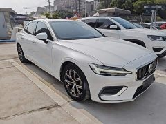Volvo S60 2023 B4 Smart Luxury Edition - ფოტო 3