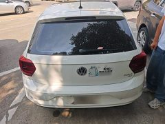Volkswagen Polo 2019 Plus 1.5L Automatic Panoramic Sunroof Comfort Edition - ფოტო 5