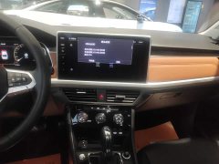 Volkswagen Bora 200TSI DSG Comfort Pro - ფოტო 12