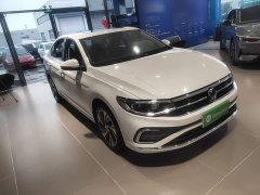Volkswagen Bora 200TSI DSG Comfort Pro - ფოტო 3