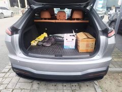 Nio Lerado L60 60kWh Rear-Wheel Drive - ფოტო 18