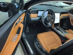 FAW Red Flag HS7 PHEV 2024 2.0T PHEV AWD Flagship Comfort 6-Seater - ფოტო 15