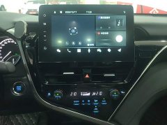 Toyota Camry 2.0G Luxury - ფოტო 12