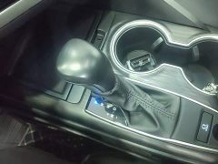 Toyota Camry 2.0G Luxury - ფოტო 13