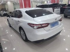 Toyota Camry 2.0G Luxury - ფოტო 4