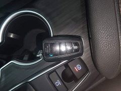 Toyota Camry 2.0G Luxury - ფოტო 8