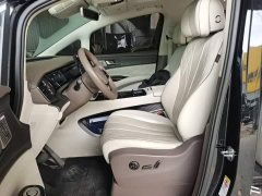 Denza D9 2022 DM-i 970 AWD Flagship - ფოტო 14