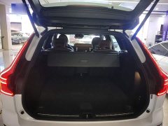 Volvo XC60 Plug-in Hybrid T8 E-Drive Hybrid Elegant Luxury Edition - ფოტო 18