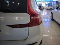 Volvo XC60 Plug-in Hybrid T8 E-Drive Hybrid Elegant Luxury Edition - ფოტო 7