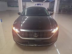 Volkswagen Passat 2023 330TSI Elite - ფოტო 2