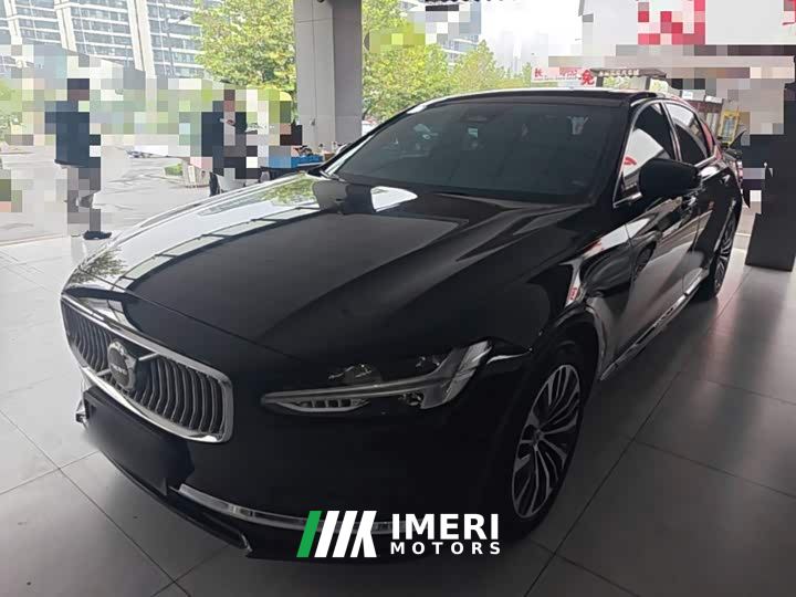 Volvo S90 B5 Intelligent Luxury Edition