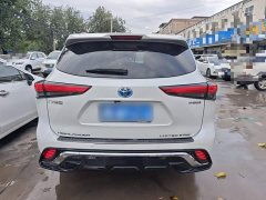 Toyota Highlander Hybrid 2.5L AWD Premium 7-Seater - ფოტო 12