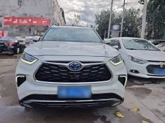 Toyota Highlander Hybrid 2.5L AWD Premium 7-Seater - ფოტო 7