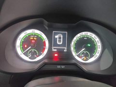 Skoda Octavia 1.5L Automatic Comfort Edition - ფოტო 11