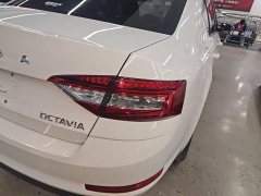 Skoda Octavia 1.5L Automatic Comfort Edition - ფოტო 7