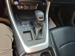 Toyota RAV4 2.0L CVT FWD Urban Edition - ფოტო 13