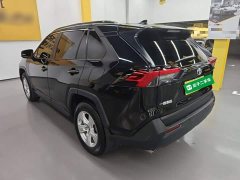 Toyota RAV4 2.0L CVT FWD Urban Edition - ფოტო 4