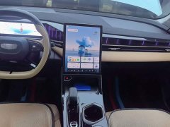 Geely Boyue L 1.5TD DCT Luxury - ფოტო 12