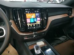 Volvo XC60 Plug-in Hybrid T8 PHEV Long Range AWD Smart Remote Luxury Edition - ფოტო 12