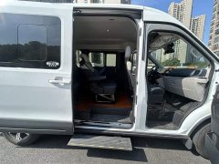 Nio E-Transit Executive Passenger Edition Medium wheelbase, medium roof 9-seater 100.96kWh - ფოტო 15