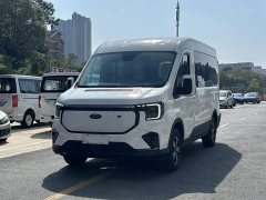 Nio E-Transit Executive Passenger Edition Medium wheelbase, medium roof 9-seater 100.96kWh - ფოტო 9