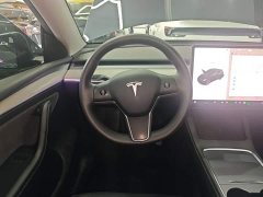 Tesla Model Y Rear-Wheel Drive - ფოტო 10