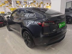 Tesla Model Y Rear-Wheel Drive - ფოტო 4